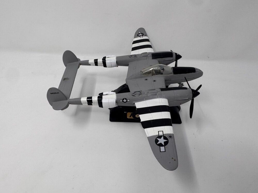 Lockheed P-38 Lightning Airplane w Stand 1:60 Scale Model